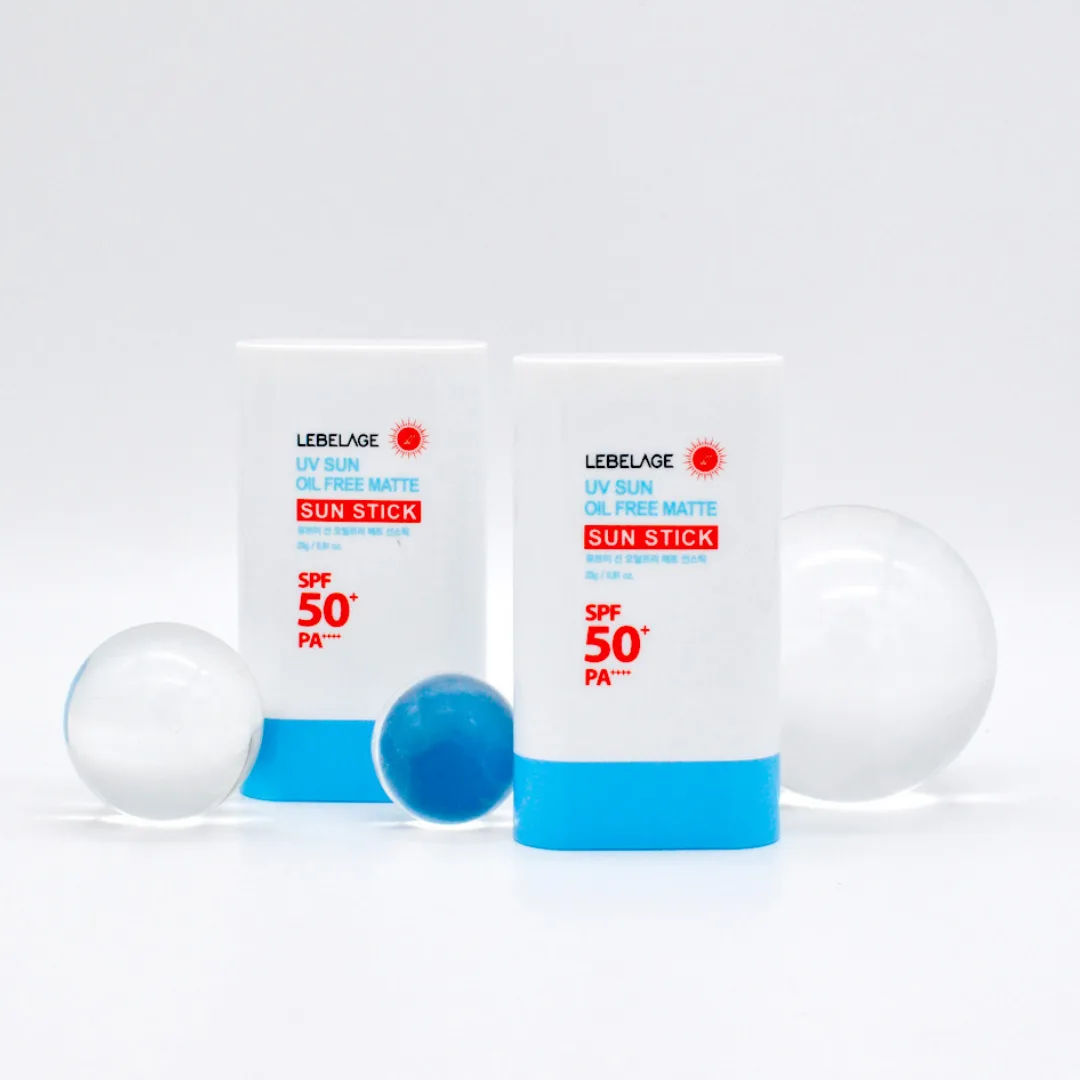 UV Sun OilFree Matte Sun Stick SPF 50+ PA++++ / Bloqueador en Barra efecto Mate FPS 50+ PA++++ - Imagen 4