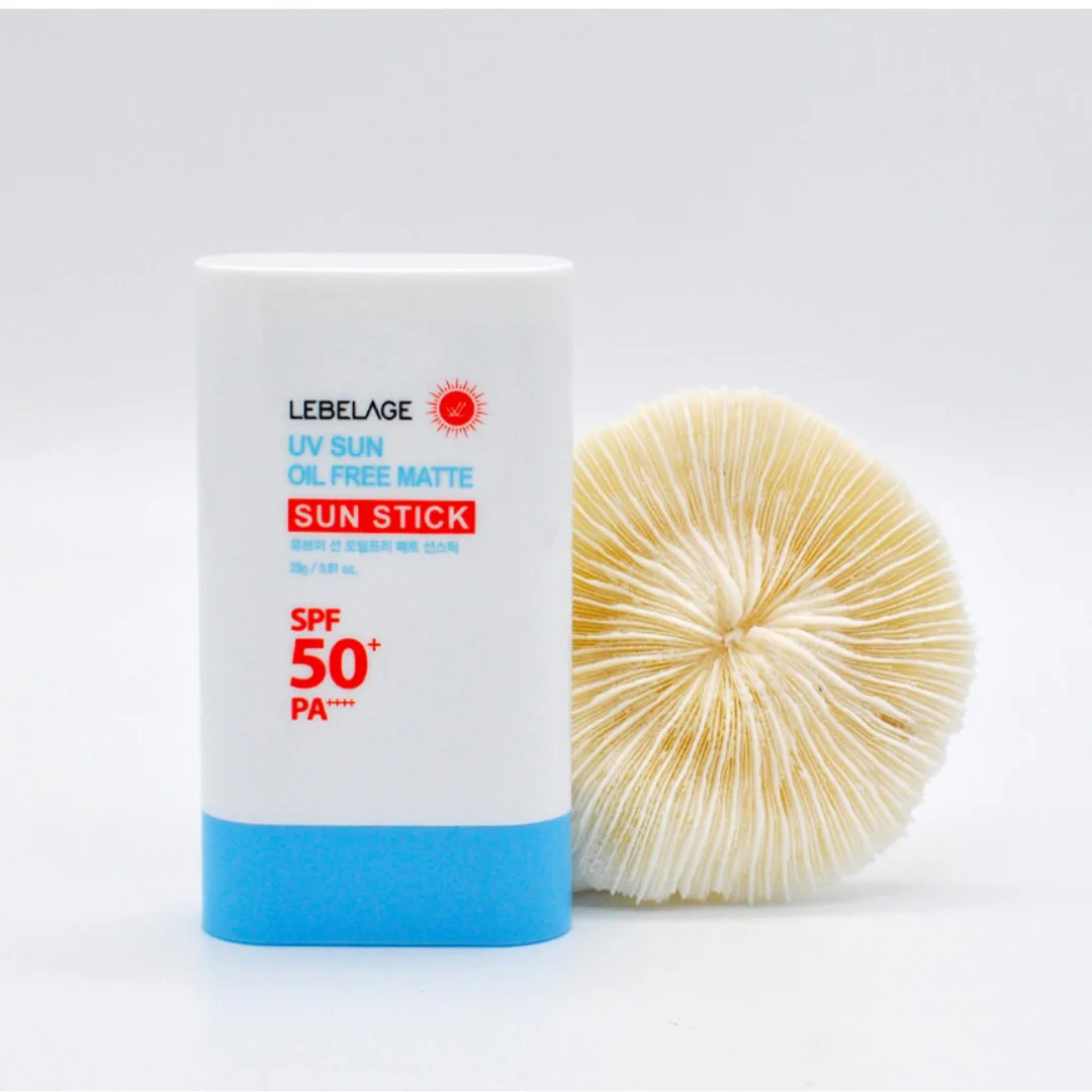 UV Sun OilFree Matte Sun Stick SPF 50+ PA++++ / Bloqueador en Barra efecto Mate FPS 50+ PA++++
